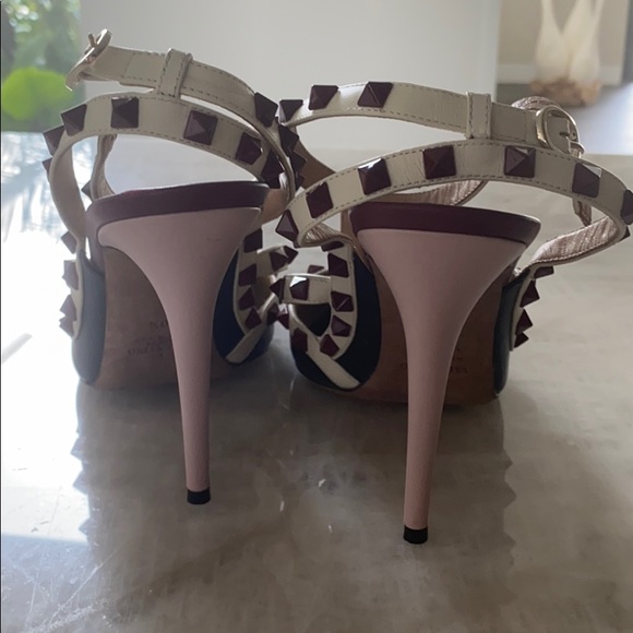 Valentino Rockstud Heels 40.5 - Picture 3 of 6